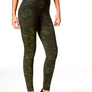 Spanx Seamless Leggings.  Size: XL. Color: Green Camouflage. Gently Used